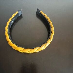 Headband. Braided tan.